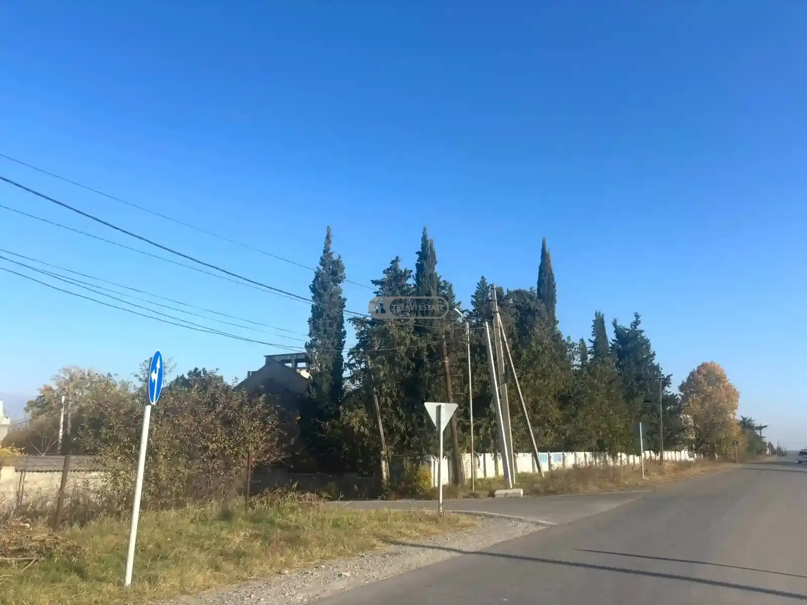 Производственно-коммерческий объект в Цнори