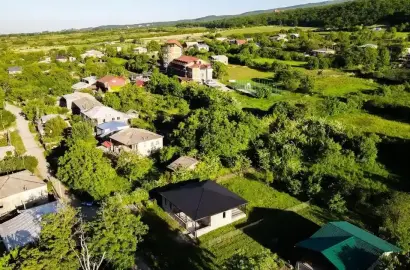 ახალი აშენებული სახლი იყალთოში