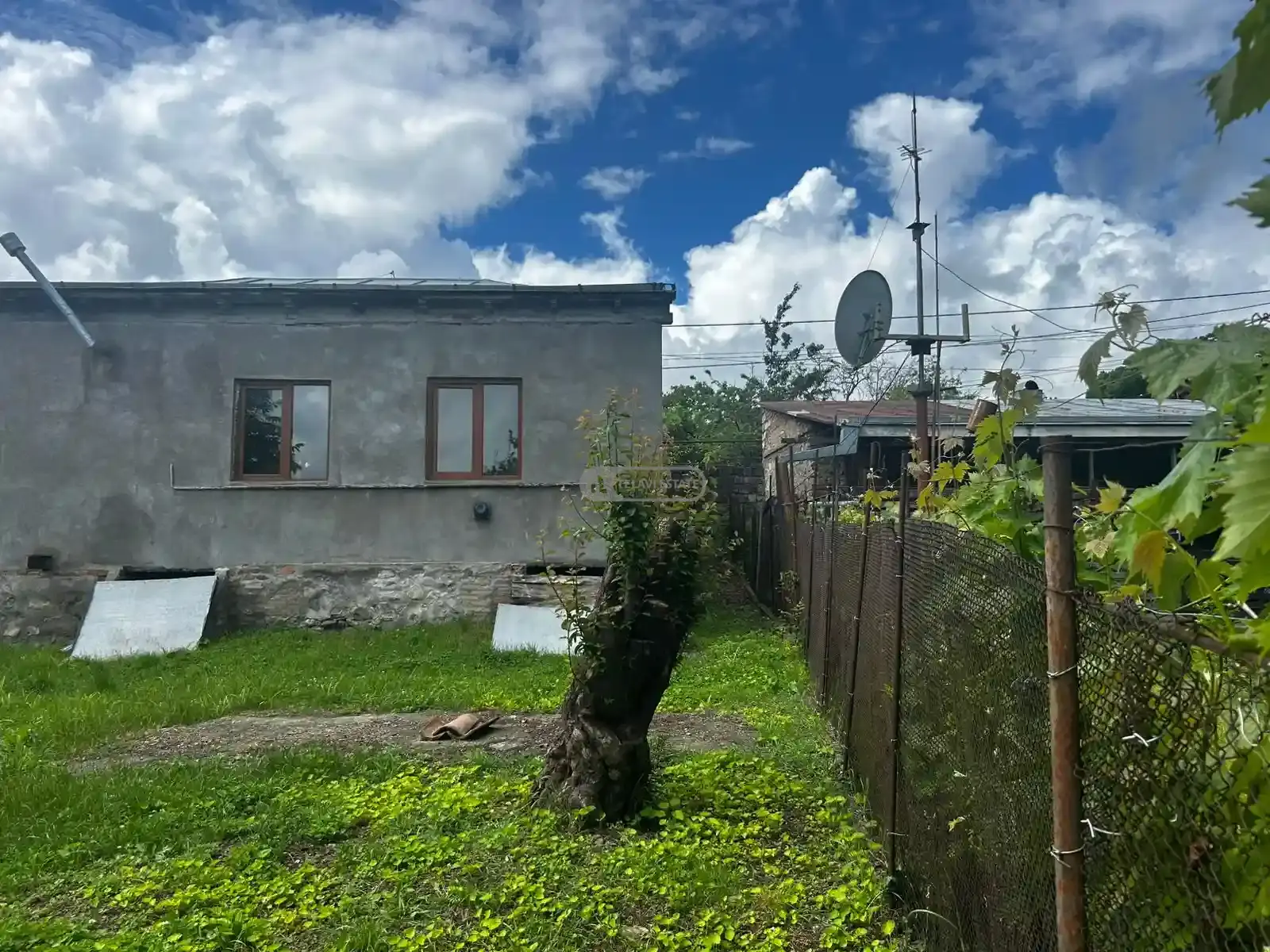 ქირავდება სახლი წინანდალში